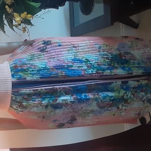 Beautiful skirt size S.